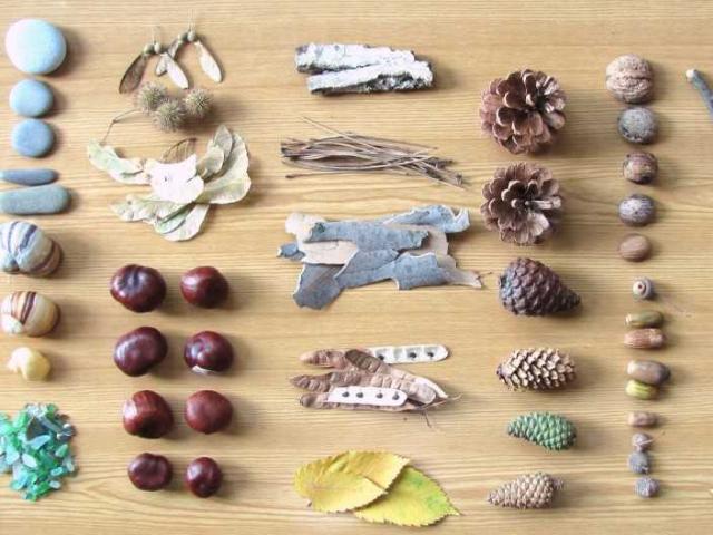 Autumn crafts from acorns